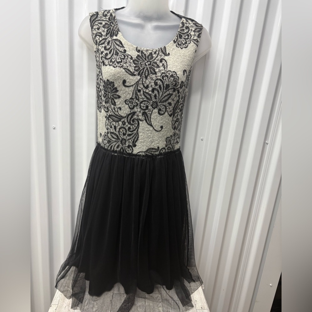 Elegant Black and White Floral Dress